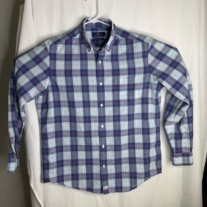 Vineyard Vines Blue and Red Casual Button Down Shirt